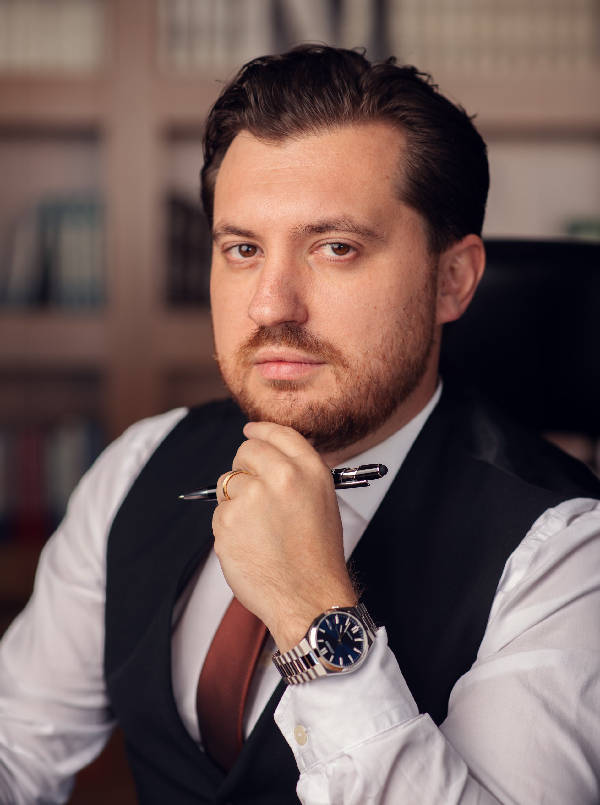 Leonardo Bilhar — Advogado Sócio